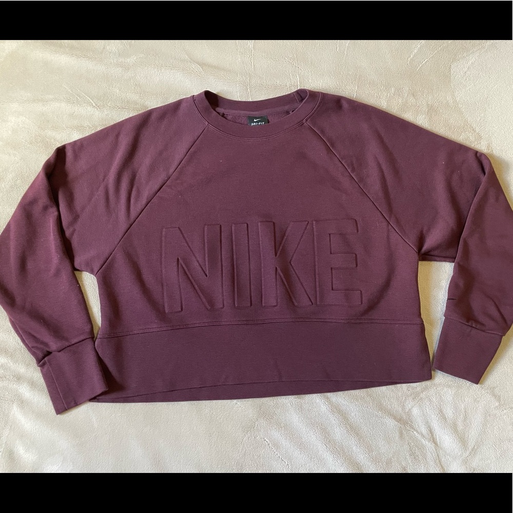 Burgundy Nike crew neck sweatshirt size XS